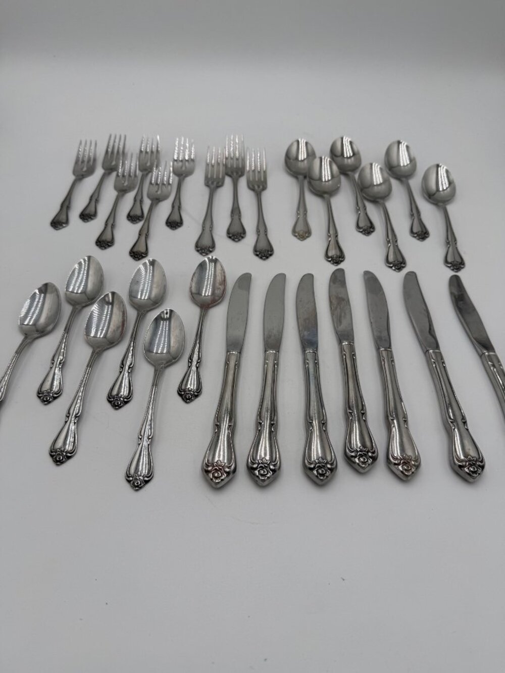 Vintage Rogers Oneida Arbor Rose Flatware 27 Pcs Forks Spoons Knives Silverware